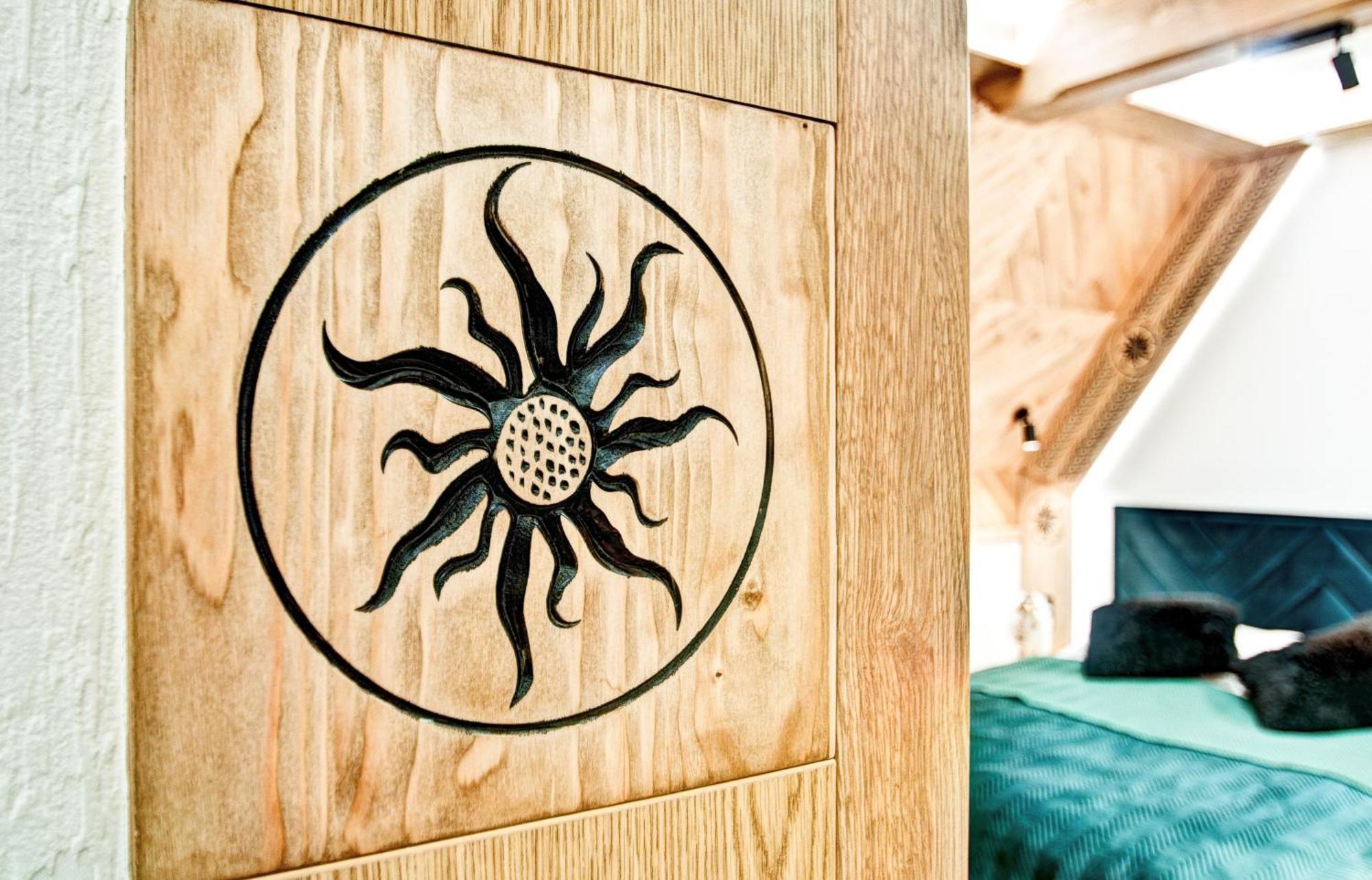 Chalet Pod Grapa Jakuzzi & Deluxe & Pod Grapa *