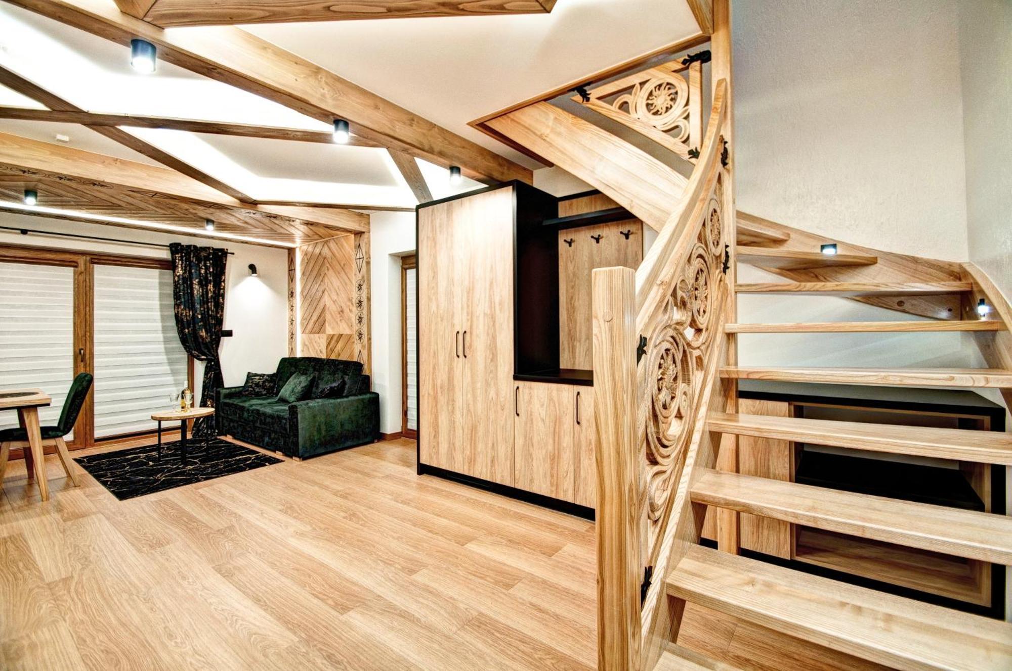 Chalet Pod Grapa Jakuzzi & Deluxe & Pod Grapa Poronin
